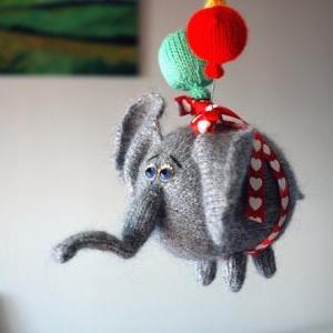 Airy-fairy Flying Elephant With 3 Balloons - Pdf..