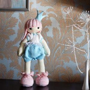 Shy Princess. The Doll. - Pdf Knitting Pattern...