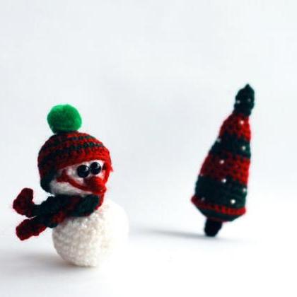 Set Of 2 Christmas Crocheted Toys: Snowman And..