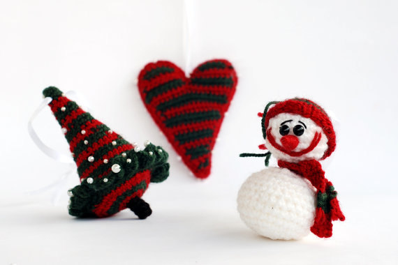 Set Of 3 Christmas Crocheted Toys: Snowman, Christmas Tree And Heart. Christmas Tree Hanged Decoration. Year Decoration. Year Gift.